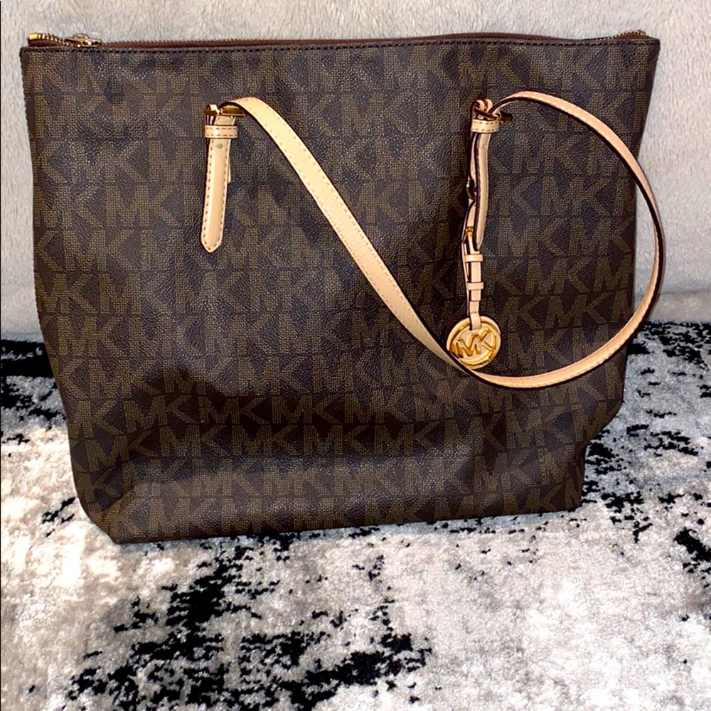 Michael Kors Tote